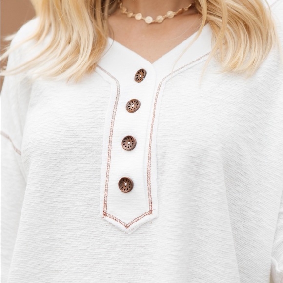 Fine Line Details Top - Picture 8 of 15